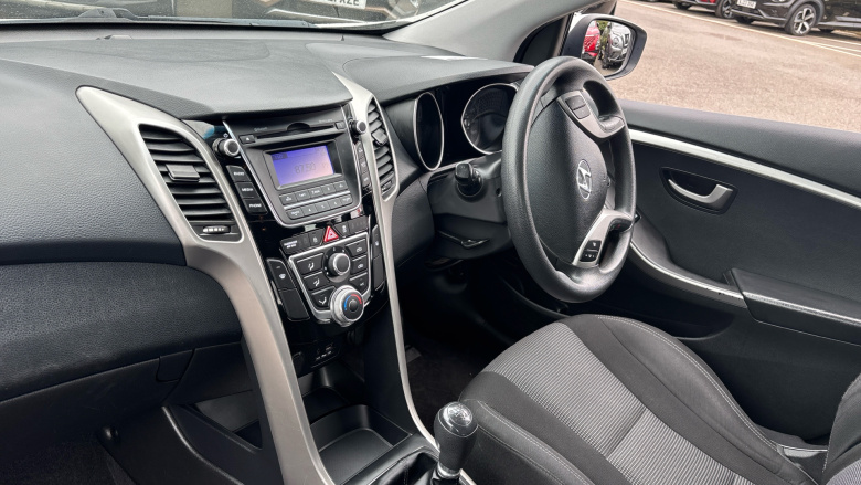 Hyundai i30 1.6 CRDi Blue Drive Classic 5dr Diesel Hatchback